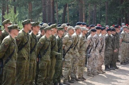 Geriausio Sausumos pajėgų skyriaus varžybose triumfavo Latvijos karių skyrius