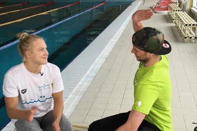 Lietuvos auksinė žuvelė R. Meilutytė džiaugiasi tapusi įkvėpimu jaunajai kartai