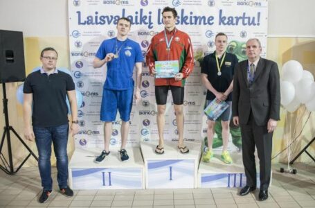 Startavo tarptautinis plaukimo sprinto festivalis „Anykščiai – 2017“