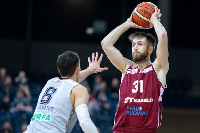 Draugiškame mače „Lietkabelis” nusileido vilniečiams