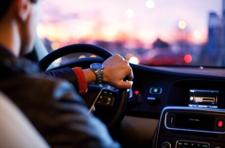 Esminė kelių eismo taisyklė, kurią pamiršus gali baigtis liūdnai: susipainioja net ir patyrę vairuotojai