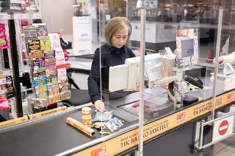 „Maxima“ diegia naujas priemones darbuotojų ir klientų saugumui užtikrinti