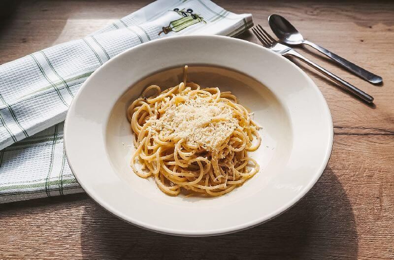 Romos klasika – „Cacio e Pepe“ su pipirais ir sūriu