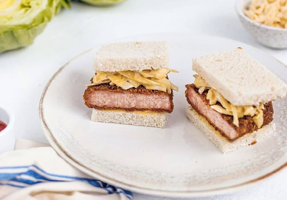 Japoniškas sumuštinis „Katsu sando“