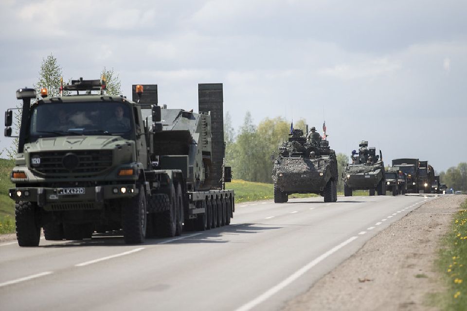 Savaitgalį prasidės NATO priešakinių pajėgų bataliono pratybos „Kylantis Grifonas“