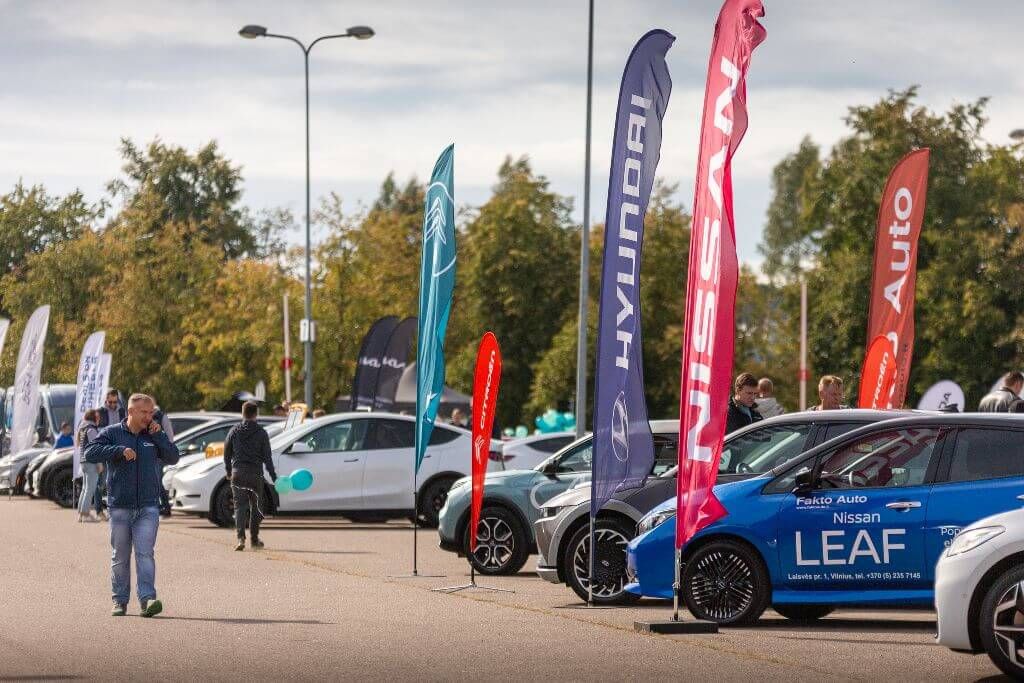 Naujas elektromobilių rekordas Lietuvoje: rezultatą pagerino daugiau nei dukart