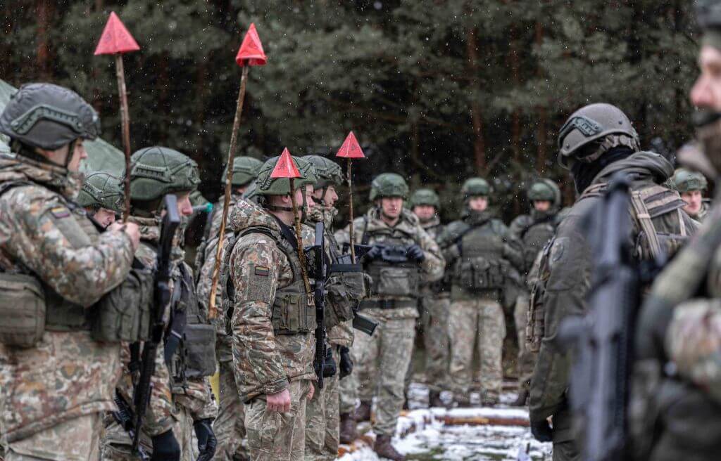 Odbywają się międzynarodowe ćwiczenia „Narsus Grifonas”: żołnierze z Litwy, Polski, Portugalii i Stanów Zjednoczonych trenują w korytarzu Suwałk – AINA