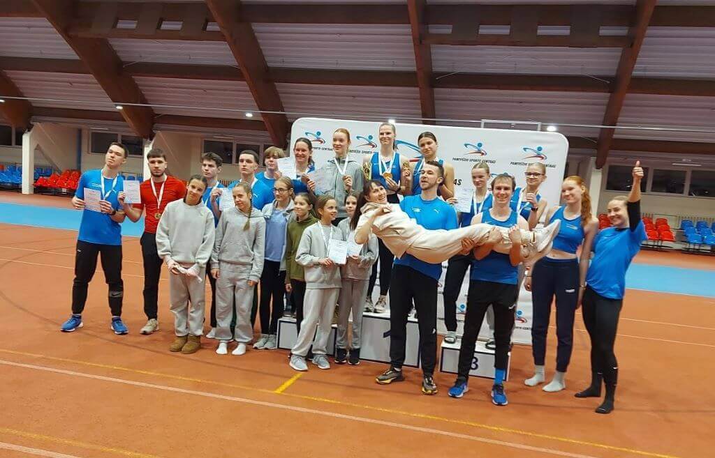 Panevėžio sporto centro lengvaatlečiai iškovojo visų spalvų medalius